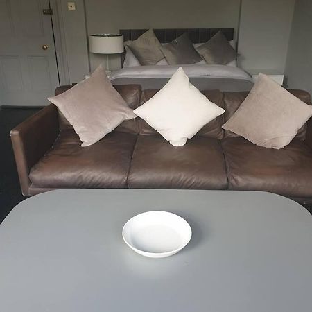 Elegant Studio In Central Hove - 5 Min Walk To Beach - 10 Min To Brighton Екстер'єр фото