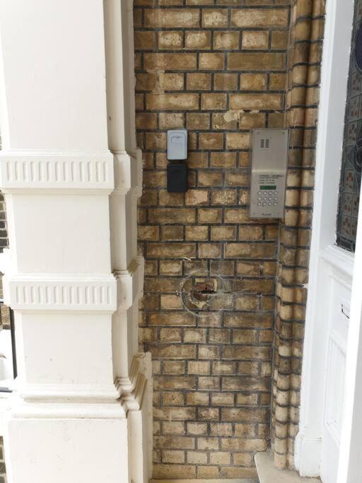 Elegant Studio In Central Hove - 5 Min Walk To Beach - 10 Min To Brighton Екстер'єр фото