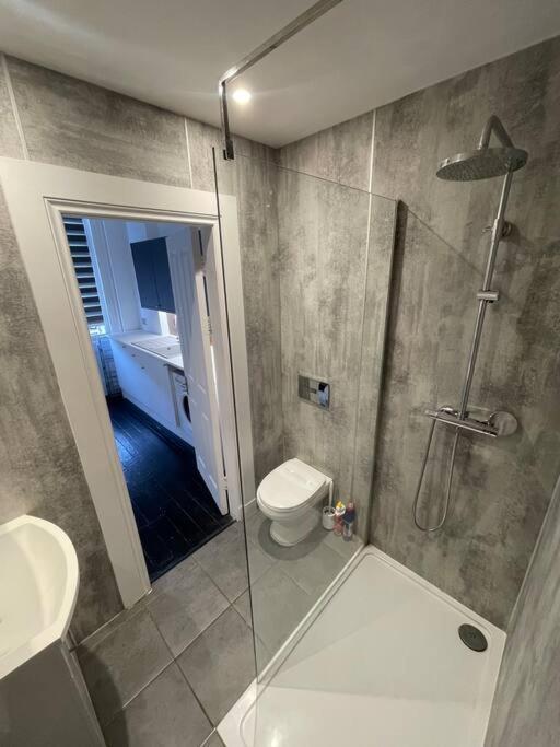 Elegant Studio In Central Hove - 5 Min Walk To Beach - 10 Min To Brighton Екстер'єр фото