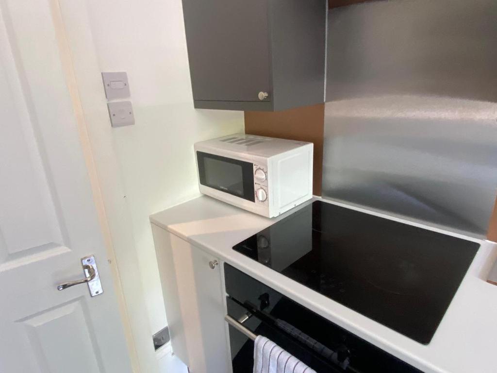 Elegant Studio In Central Hove - 5 Min Walk To Beach - 10 Min To Brighton Екстер'єр фото